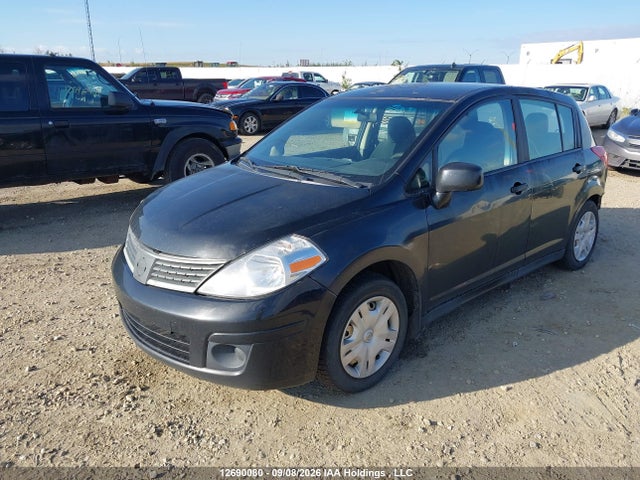 2011 Nissan Versa 1.8s მანქანა იყიდება აუქციონზე, vin: 3N1BC1CP6BL359926, აუქციონის ნომერი: 12690080