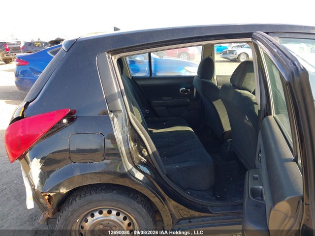 2011 Nissan Versa 1.8s მანქანა იყიდება აუქციონზე, vin: 3N1BC1CP6BL359926, აუქციონის ნომერი: 12690080