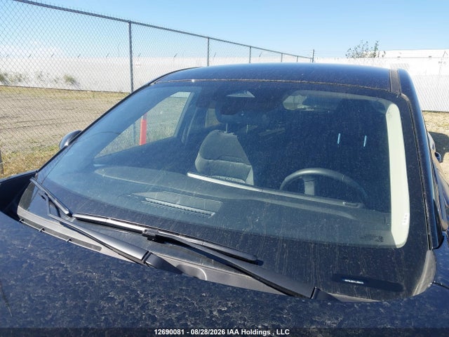 3N8AP6CB9TL385070 Nissan KICKS SV