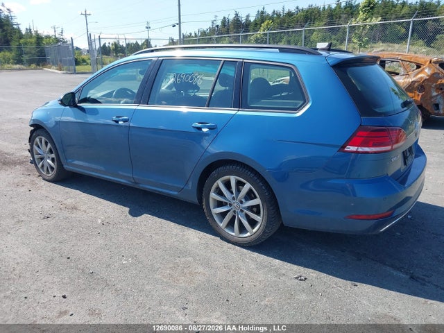3VWD17AU4JM762378 Volkswagen Golf Sportwagen S/se