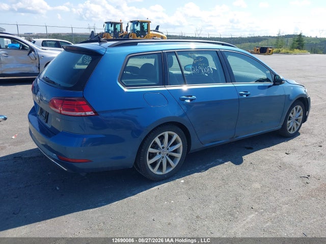 3VWD17AU4JM762378 Volkswagen Golf Sportwagen S/se