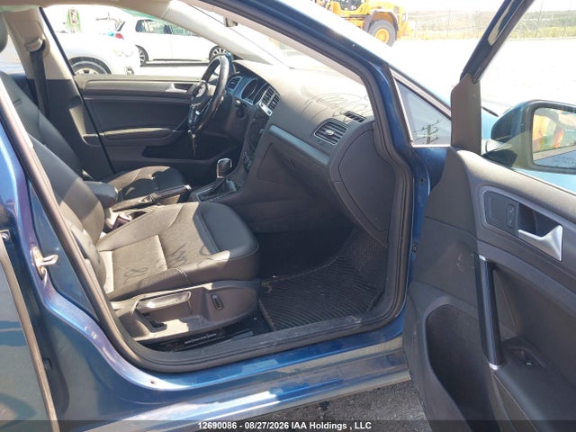 3VWD17AU4JM762378 Volkswagen Golf Sportwagen S/se