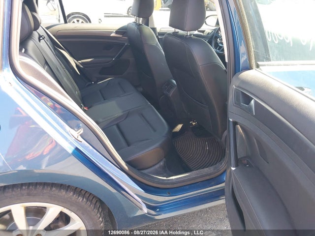 3VWD17AU4JM762378 Volkswagen Golf Sportwagen S/se