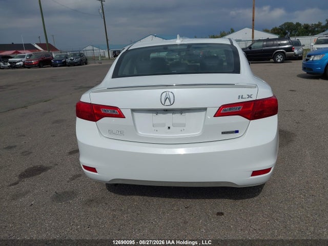 19VDE3F74EE400031 Acura Ilx Hybrid Tech