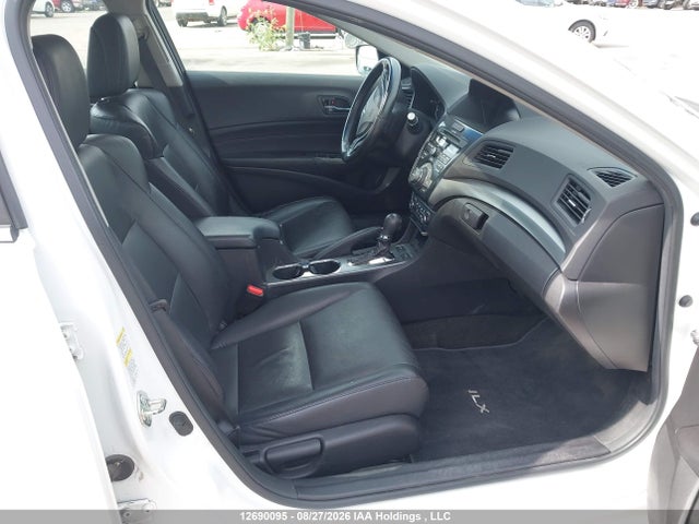 19VDE3F74EE400031 Acura Ilx Hybrid Tech