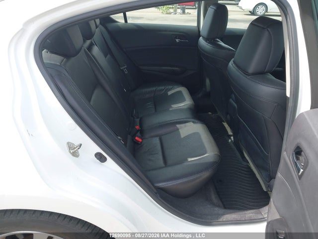 19VDE3F74EE400031 Acura Ilx Hybrid Tech