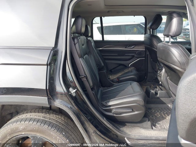 Продаж на аукціоні авто 2024 Jeep Grand Cherokee L Limited, vin: 1C4RJKBG8R8932729, номер лоту: 12690097