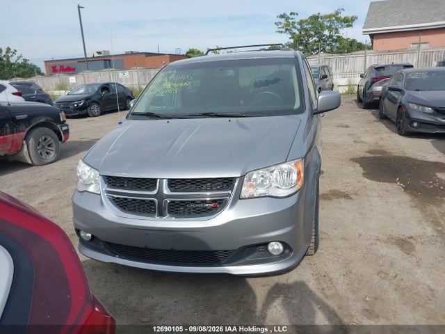 2C4RDGDG2GR241103 Dodge Grand Caravan Crew
