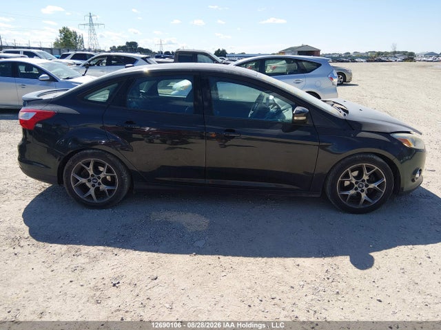 Ford FOCUS SE 2014 1FADP3F22EL124693 Image 14