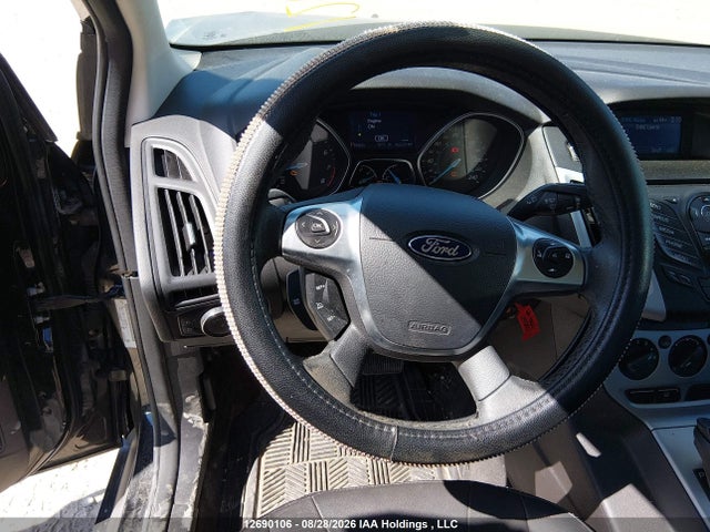 Ford FOCUS SE 2014 1FADP3F22EL124693 Image 21