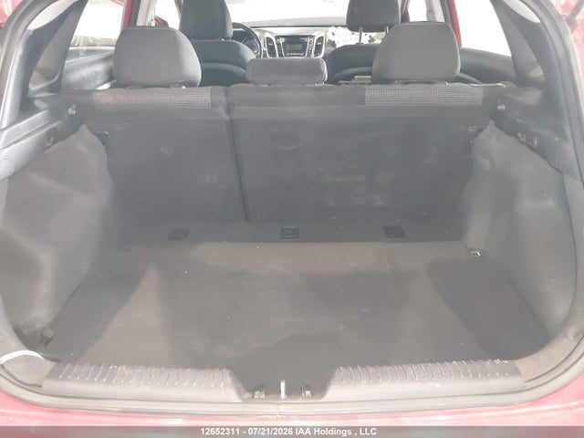 Продаж на аукціоні авто 2013 Hyundai Elantra Gt Gls, vin: KMHD35LE4DU035910, номер лоту: 12652311