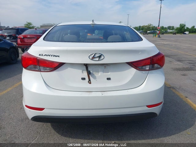 Hyundai ELANTRA GL 2014 5NPDH4AE1EH514154 Image 16