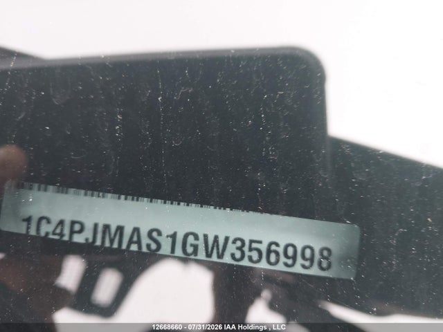 1C4PJMAS1GW356998 Jeep Cherokee Sport