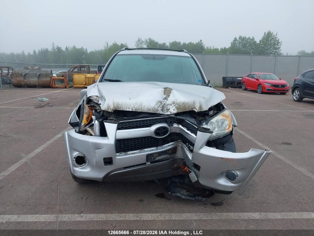 2011 Toyota Rav4 Limited V6 მანქანა იყიდება აუქციონზე, vin: 2T3DK4DV2BW051622, აუქციონის ნომერი: 12665666
