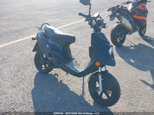 2022 Adly Scooter მანქანა იყიდება აუქციონზე, vin: RFLDC0513NA007745, აუქციონის ნომერი: 12690182