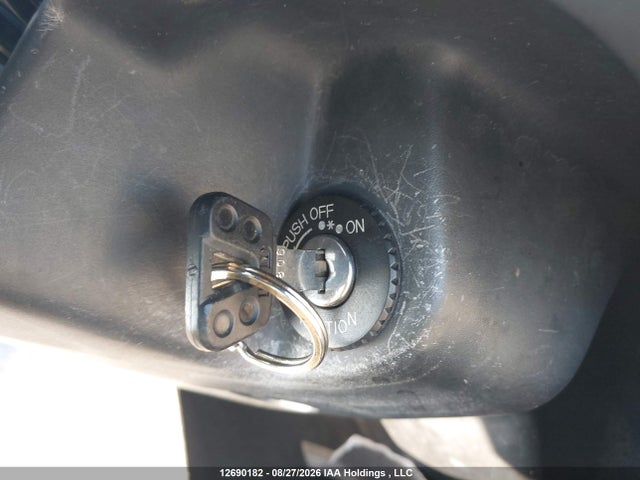 12690182 :رقم المزاد ، RFLDC0513NA007745 vin ، 2022 Adly Scooter مزاد بيع