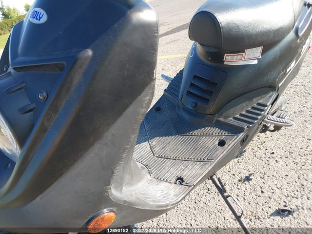 12690182 :رقم المزاد ، RFLDC0513NA007745 vin ، 2022 Adly Scooter مزاد بيع