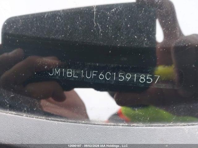 12690187 :رقم المزاد ، JM1BL1UF6C1591857 vin ، 2012 Mazda Mazda3 Gx مزاد بيع