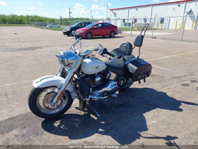 12671772 :رقم المزاد ، 1HD1BMY152Y046090 vin ، 2002 Harley-davidson Flstf مزاد بيع