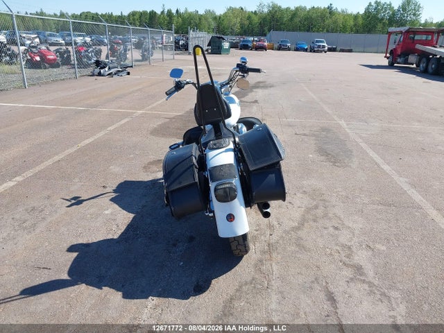 12671772 :رقم المزاد ، 1HD1BMY152Y046090 vin ، 2002 Harley-davidson Flstf مزاد بيع