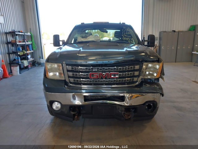 12690196 :رقم المزاد ، 1GT121EG6DF183529 vin ، 2013 Gmc Sierra K2500 Slt مزاد بيع
