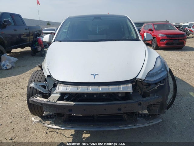 Tesla Model Y 2022 7SAYGDEE9NF466659 Image 11