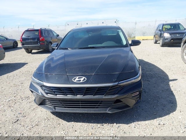 KMHLM4DG0SU889874 Hyundai Elantra Preferred With Tech Package