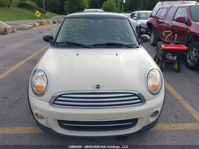 Aukcja sprzedaży 2013 Mini Hatch Cooper, vin: WMWSU3C53DT372102, numer aukcji: 12690205