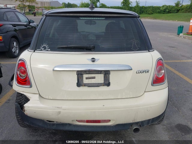 Aukcja sprzedaży 2013 Mini Hatch Cooper, vin: WMWSU3C53DT372102, numer aukcji: 12690205