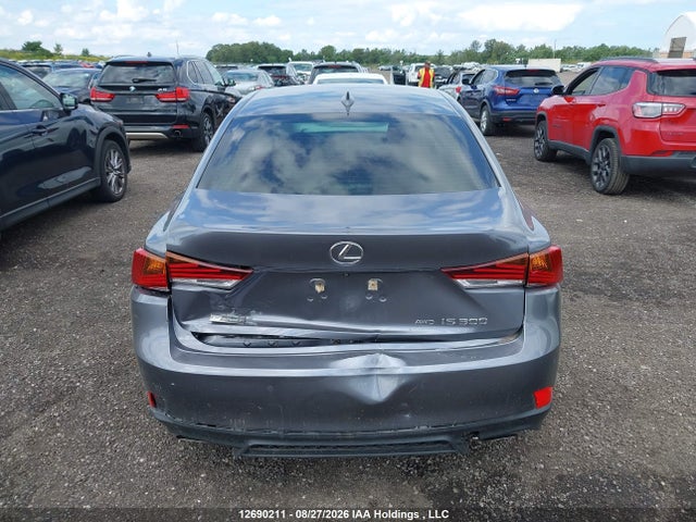 12690211 :رقم المزاد ، JTHC81D26J5029206 vin ، 2018 Lexus Is 300 300 مزاد بيع