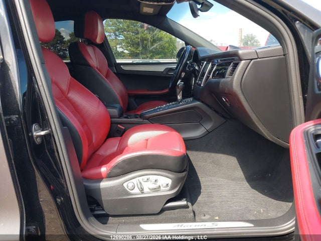 Продажа на аукционе авто 2016 Porsche Macan S, vin: WP1AB2A54GLB45084, номер лота: 12690286