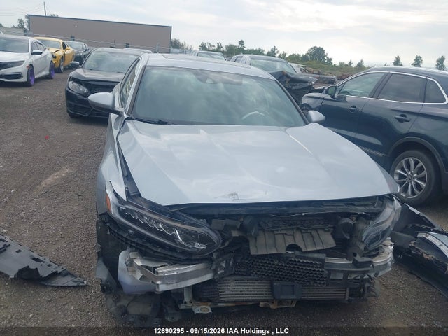 Продажа на аукционе авто 2018 Honda Accord Sport, vin: 1HGCV1F32JA800799, номер лота: 12690295