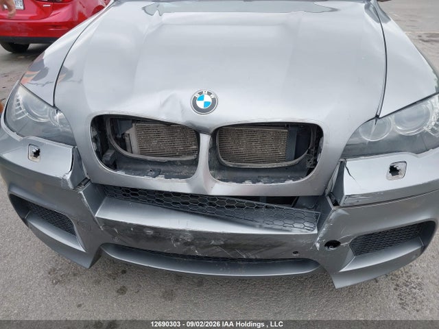 12690303 :رقم المزاد ، 5YMGZ0C51DLL30107 vin ، 2013 Bmw X6 M مزاد بيع
