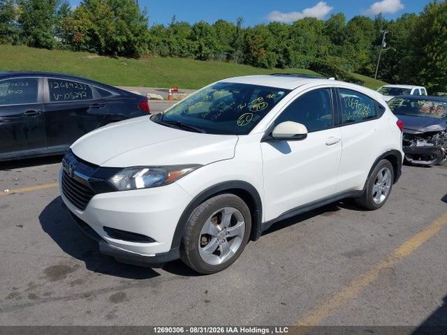 Honda HR-V LX 2016 3CZRU6H36GM106404 Image 2