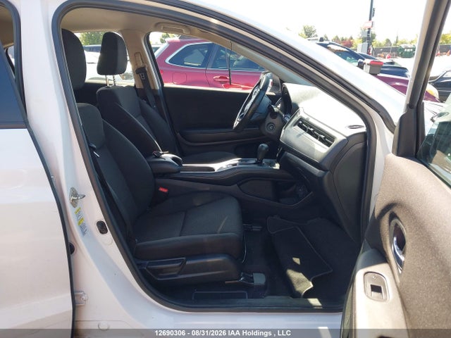 Honda HR-V LX 2016 3CZRU6H36GM106404 Image 5
