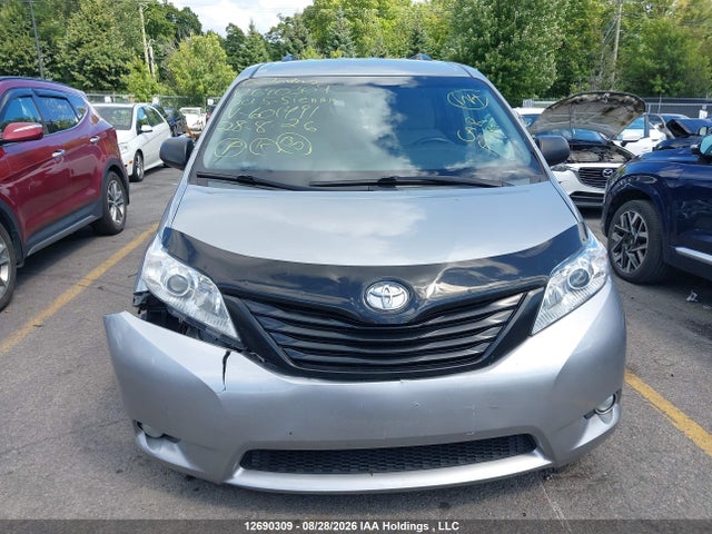 12690309 :رقم المزاد ، 5TDZK3DC6FS601491 vin ، 2015 Toyota Sienna 7 Passenger مزاد بيع