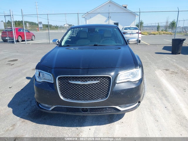 Продажа на аукционе авто 2016 Chrysler 300c Platinum, vin: 2C3CCASG3GH100463, номер лота: 12690318