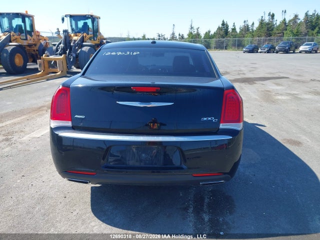 Продажа на аукционе авто 2016 Chrysler 300c Platinum, vin: 2C3CCASG3GH100463, номер лота: 12690318
