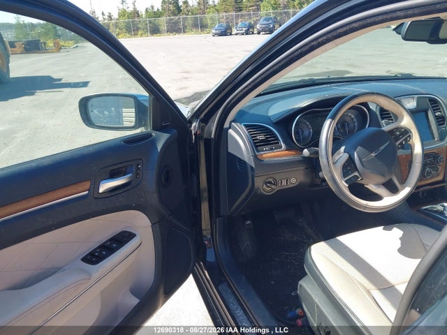 Продажа на аукционе авто 2016 Chrysler 300c Platinum, vin: 2C3CCASG3GH100463, номер лота: 12690318