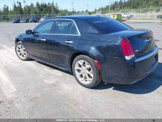 Продажа на аукционе авто 2016 Chrysler 300c Platinum, vin: 2C3CCASG3GH100463, номер лота: 12690318
