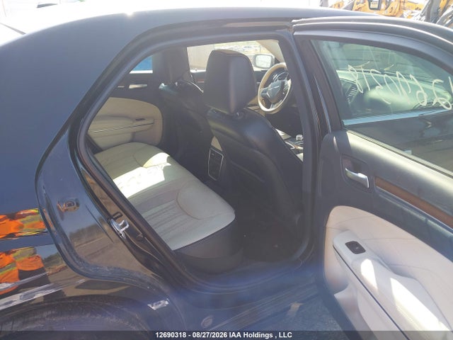 Продажа на аукционе авто 2016 Chrysler 300c Platinum, vin: 2C3CCASG3GH100463, номер лота: 12690318