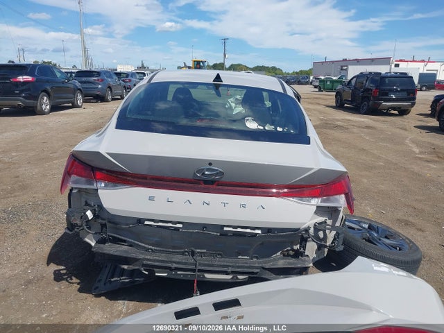 Hyundai Elantra 2023 KMHLM4AG0PU477658 Image 17