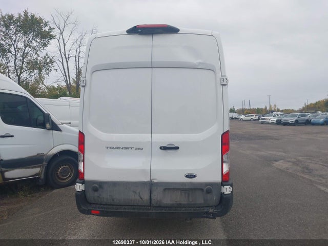 Продажа на аукционе авто 2025 Ford Transit T-250, vin: 1FTBR3X84SKA60852, номер лота: 12690337