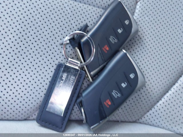 12690347 :رقم المزاد ، 5TDABAB60RS000127 vin ، 2024 Lexus Tx 500h مزاد بيع