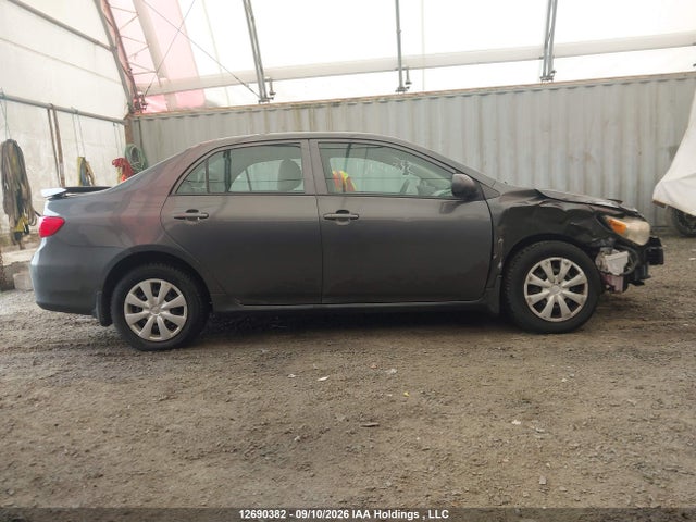 Продажа на аукционе авто 2013 Toyota Corolla, vin: 2T1BU4EE6DC032021, номер лота: 12690382
