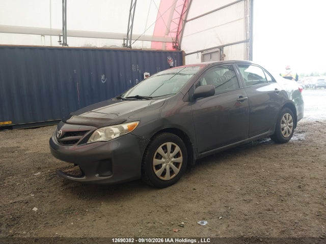 Продажа на аукционе авто 2013 Toyota Corolla, vin: 2T1BU4EE6DC032021, номер лота: 12690382