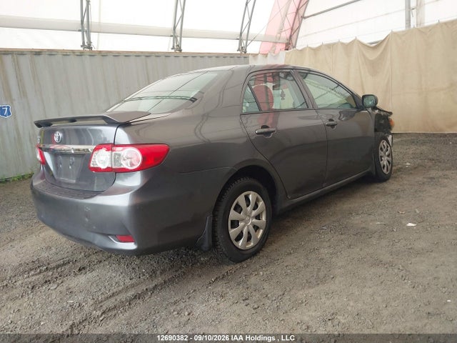 Продажа на аукционе авто 2013 Toyota Corolla, vin: 2T1BU4EE6DC032021, номер лота: 12690382