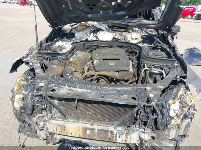 2019 Mercedes-benz Glc 300 4matic მანქანა იყიდება აუქციონზე, vin: WDC0G4KB7KV166971, აუქციონის ნომერი: 12690394