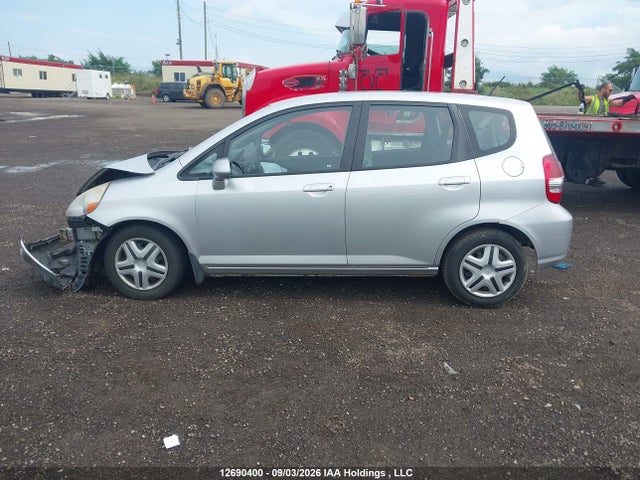 Продаж на аукціоні авто 2007 Honda Fit Lx, vin: JHMGD38497S802605, номер лоту: 12690400