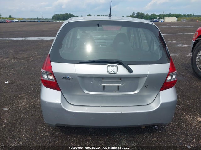 Продаж на аукціоні авто 2007 Honda Fit Lx, vin: JHMGD38497S802605, номер лоту: 12690400